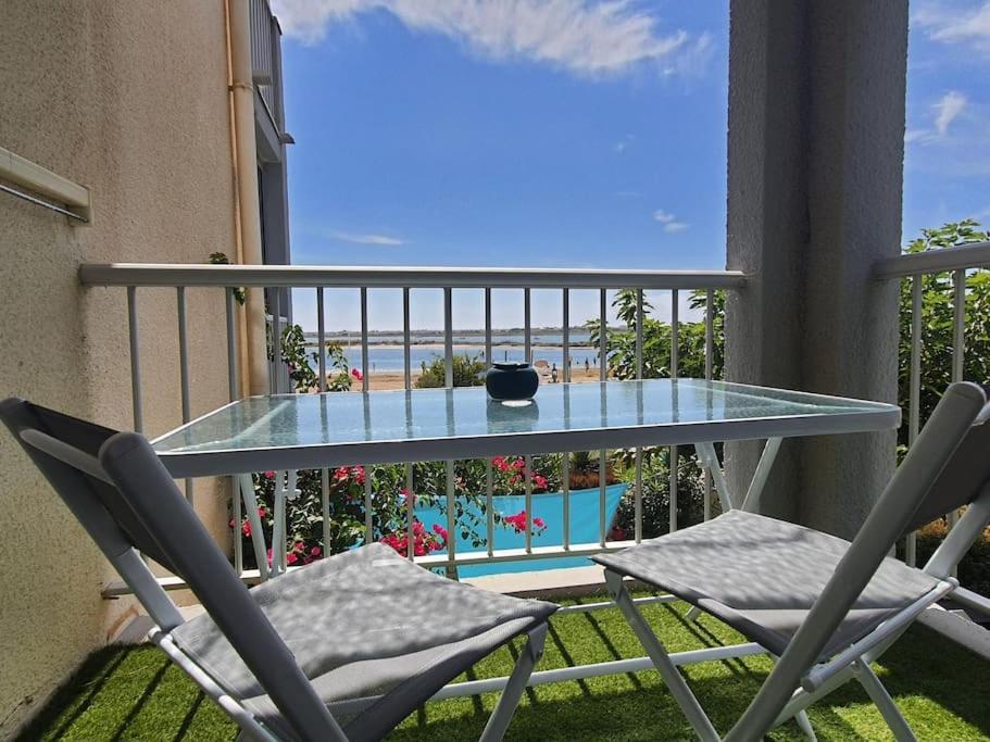 Au Bord De La Plage Du Grazel Gruissan Exterior photo